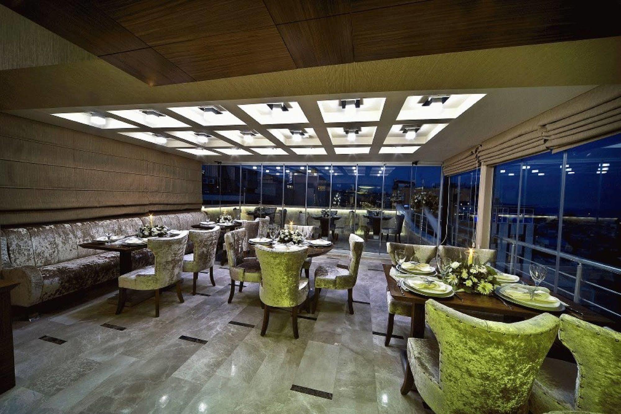 Q Hotel Laleli 이스탄불 외부 사진